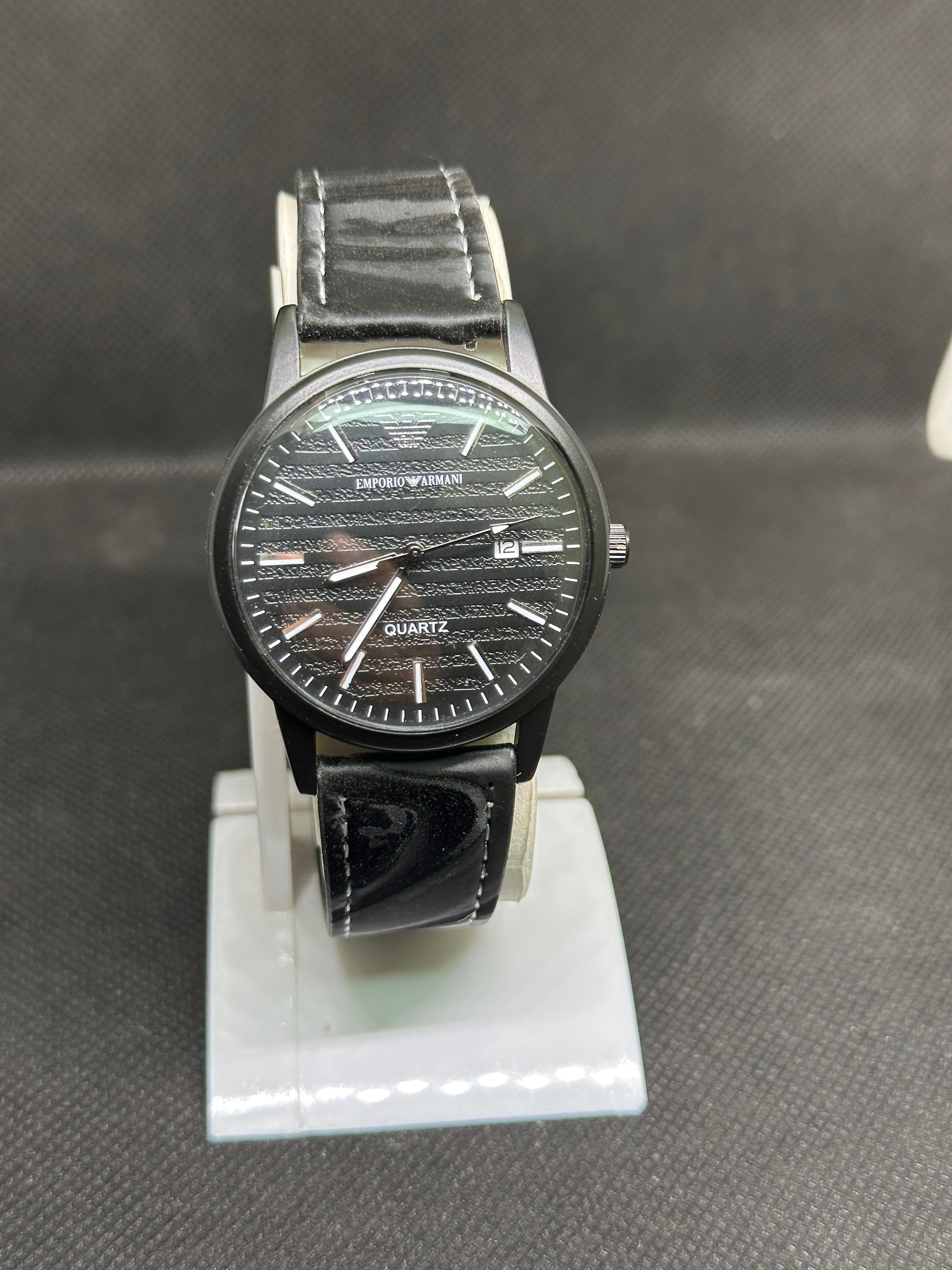 Armani magnatic leather strap watch