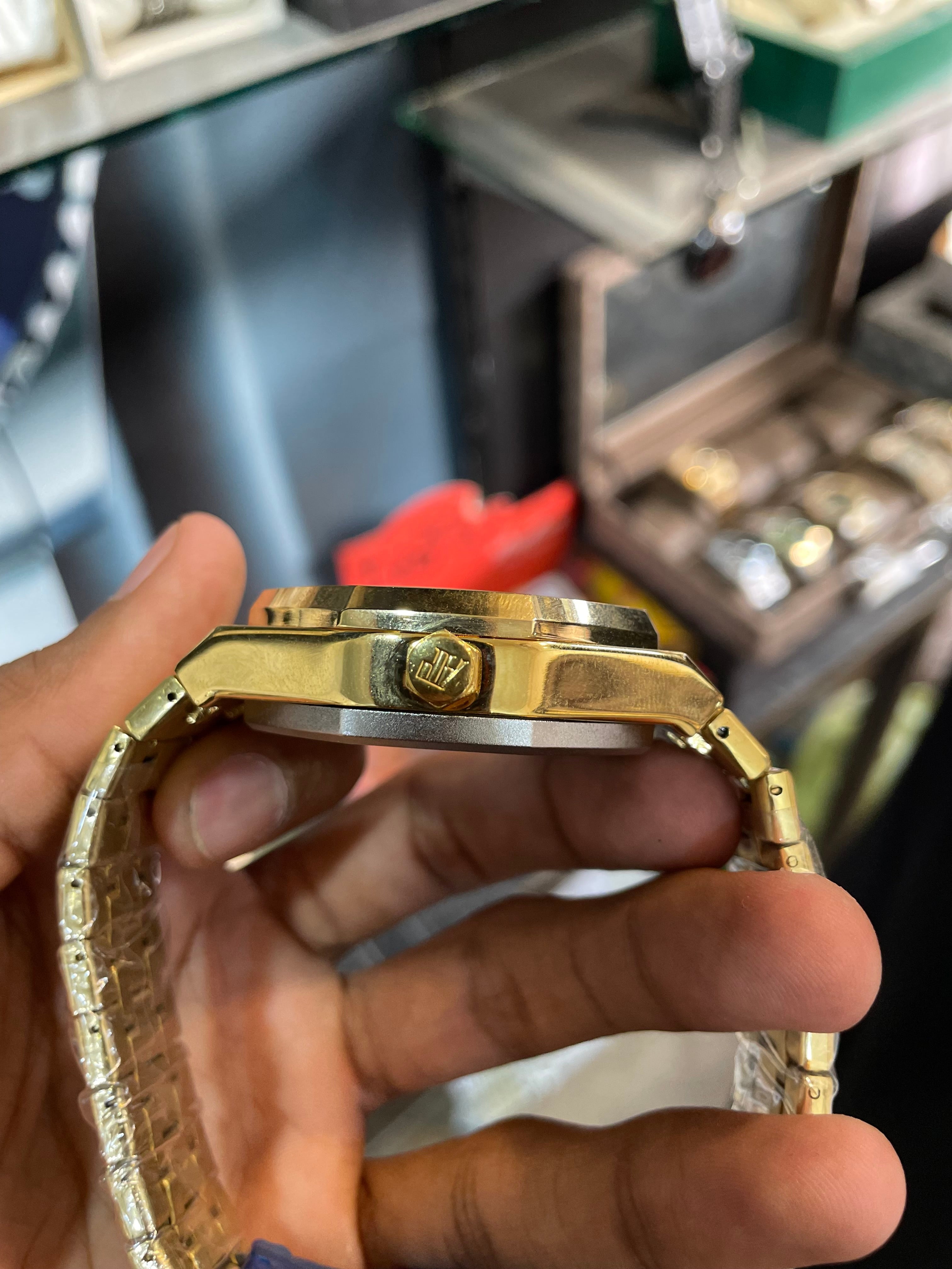 AP Audemars Piguet Swiss Made