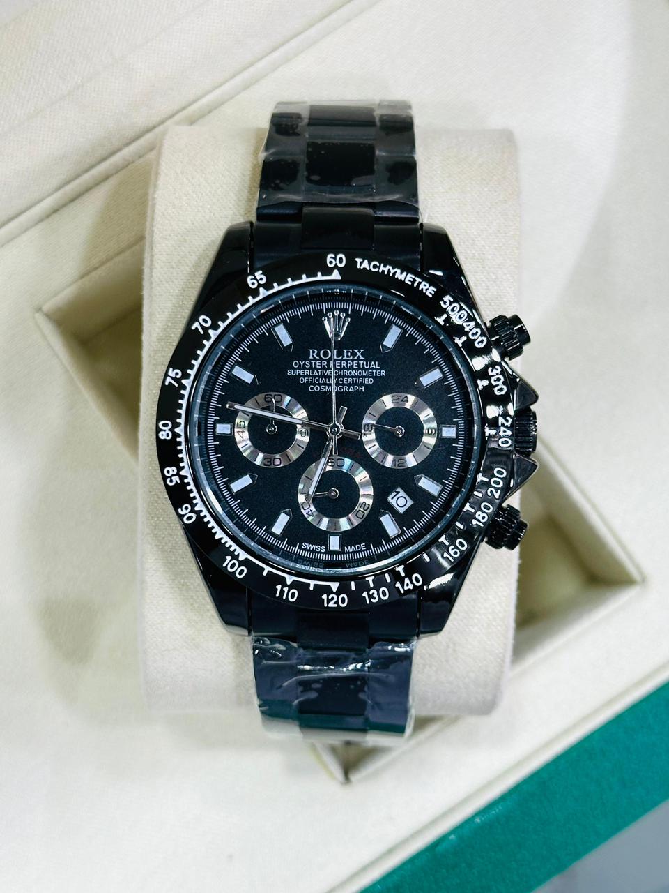 Rolex daytona 
Choronograph working
Date working